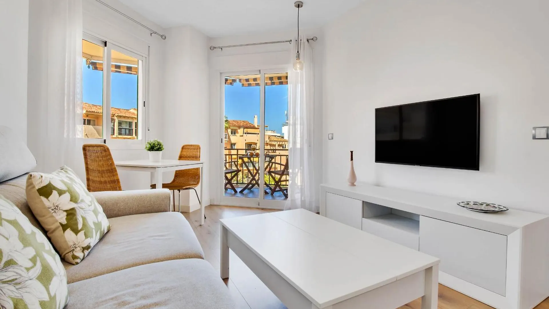 Santa Amalia 25 By Ivi Real Estate Apartment Torremolinos